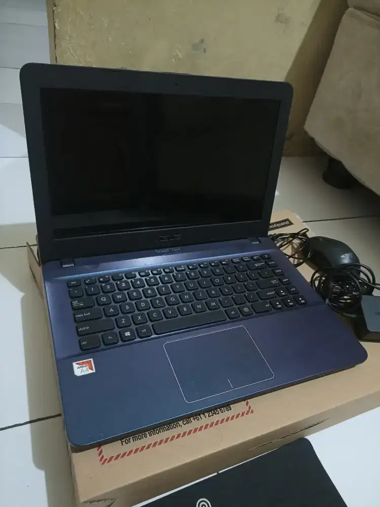 Laptop ASUS X441BA - AMD A4 Radeon