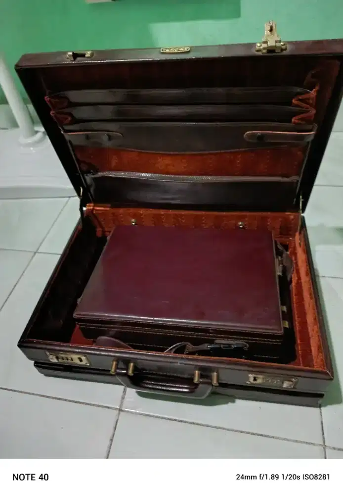 Jual tas antik, peninggalan kakekku