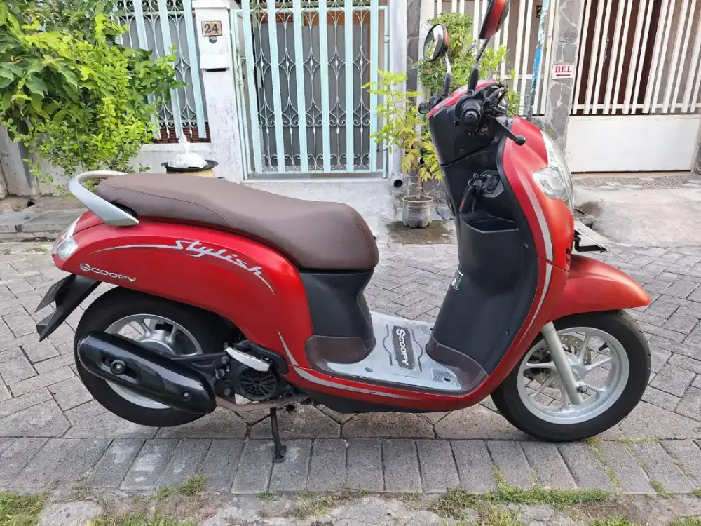 Scoopy 2020 kondisi sgt bagus siap pakai samsat manyar