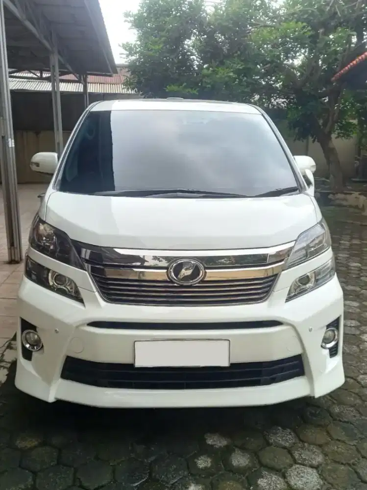 Toyota Vellfire 2012 Bensin