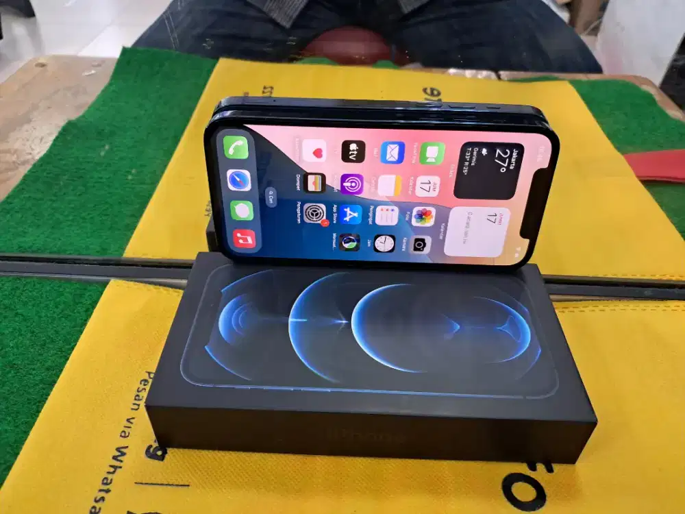 Iphone 12 Pro 256 resmi mulus no minus lengkap
