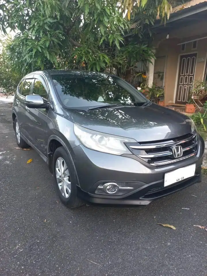 CR-V MT Silver tahun 2012