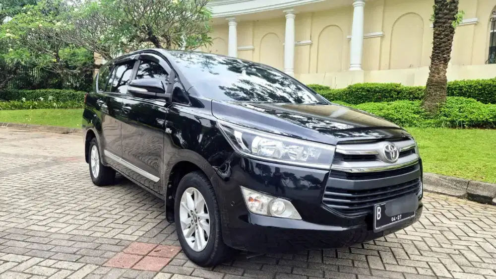 Toyota Innova Reborn 2.0 V luxury AT 2017 hitam mulus low km