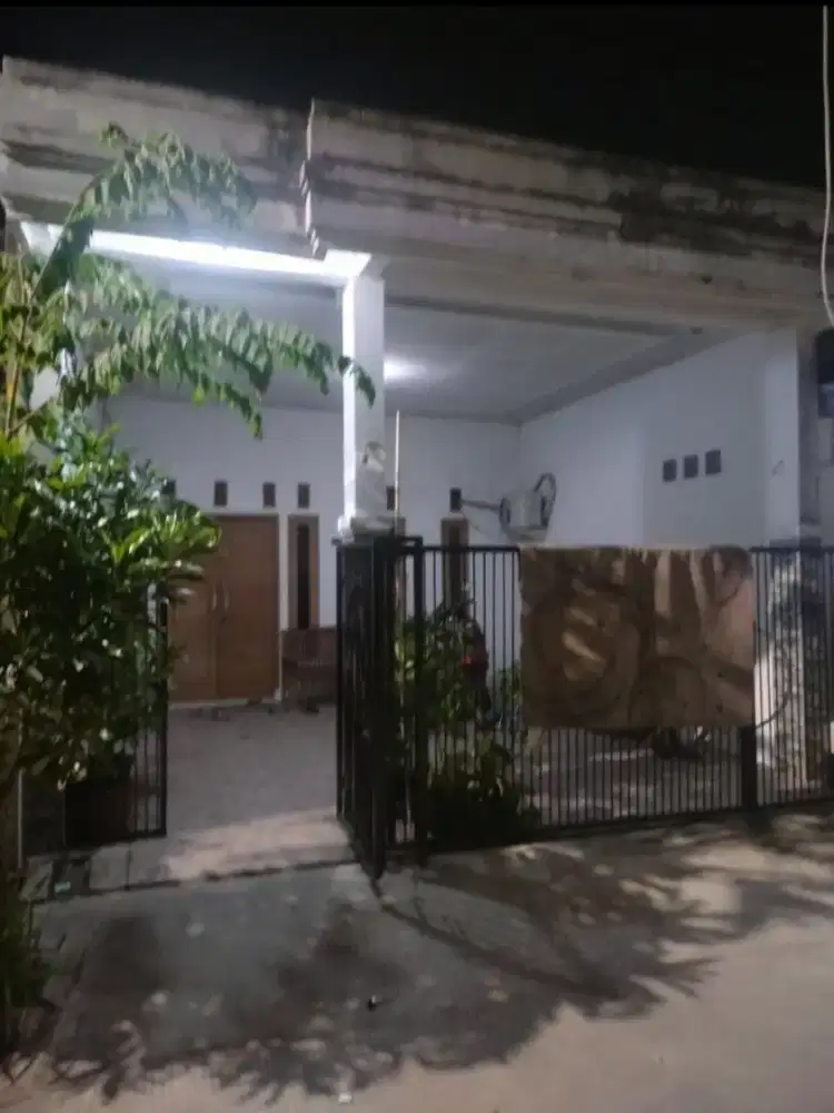 Rumah murah siap huni di Taman Kebalen Indah Bekasi