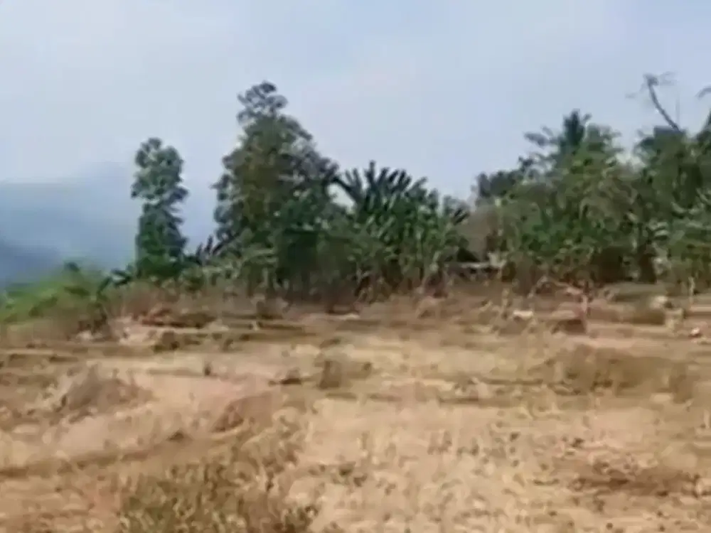 Tanah di jonggol, wiew bagus, pinggir jalan cor