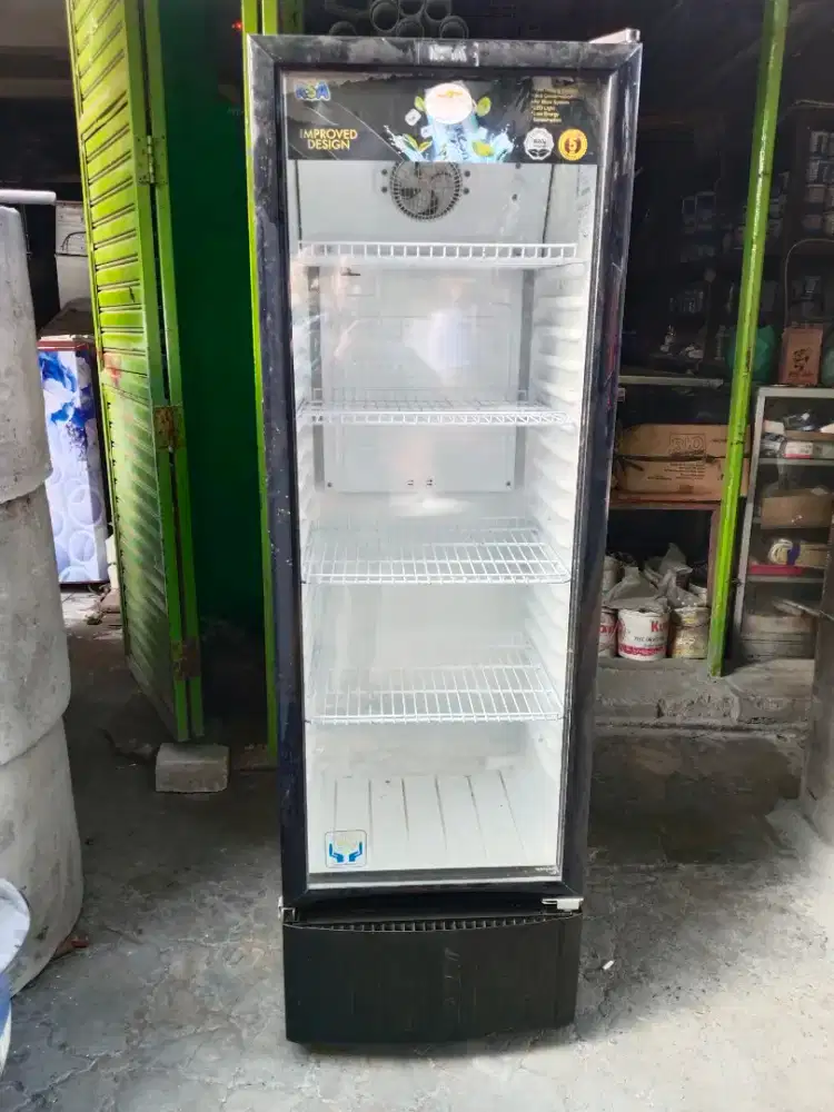 Showcase RSA jumbo kondisi normal dingin siap pakai