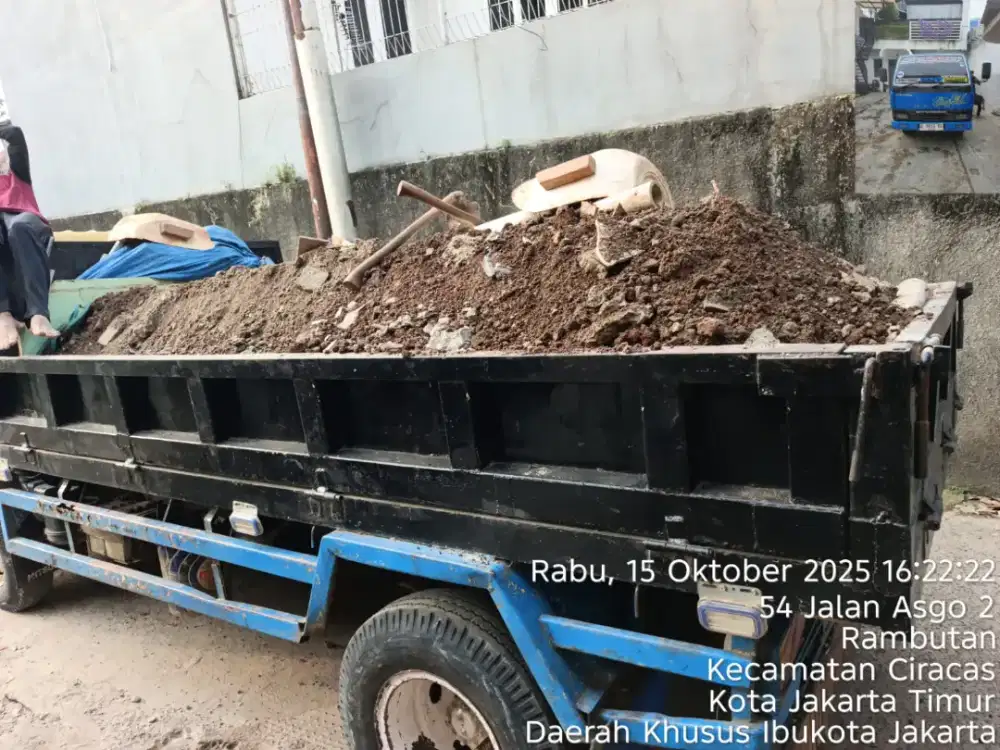 Jasa buang puing dan buang sampah