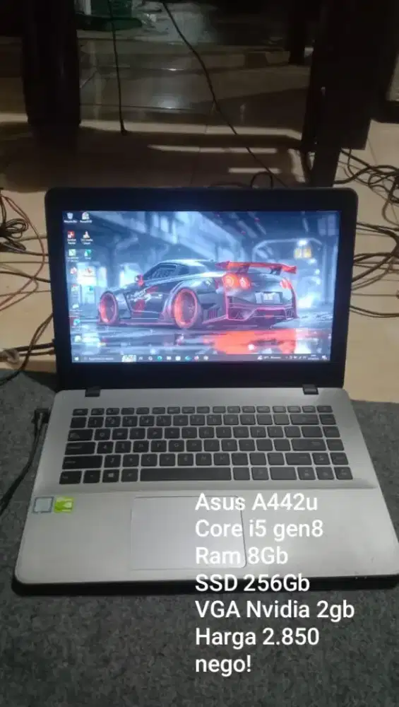 Laptop asus A442U