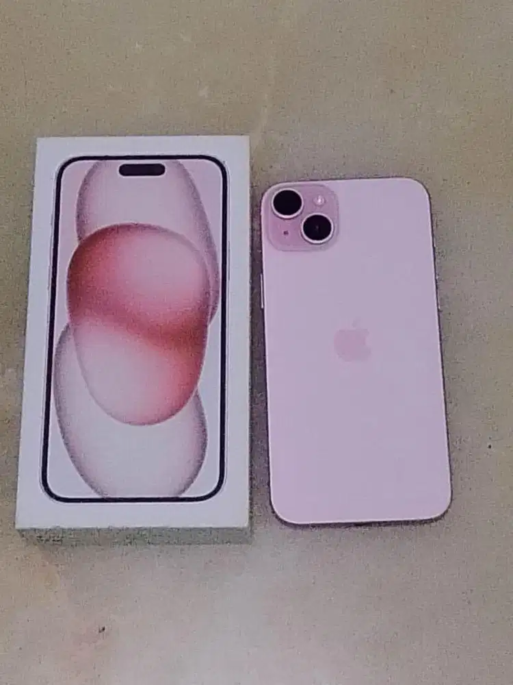 Iphone 15 plus pink masih garansi