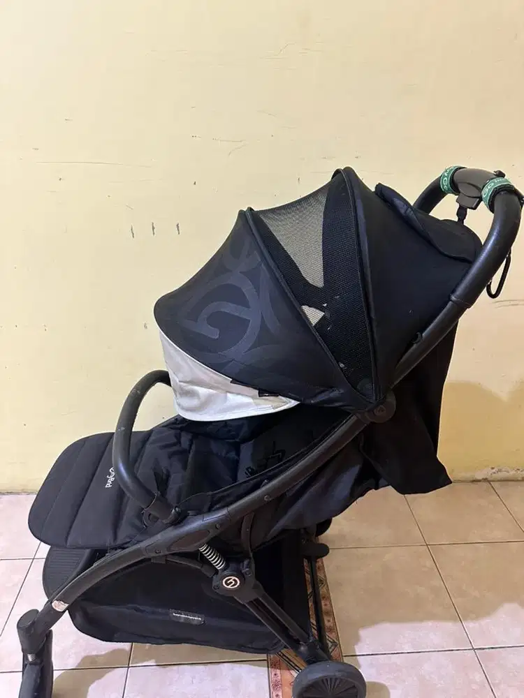 Hybrid stroller preloved kota medan