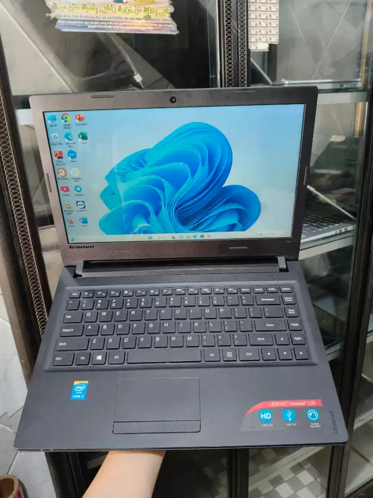 Lenovo 100, core i3 gen 5, RAM 4GB, SSD 128GB