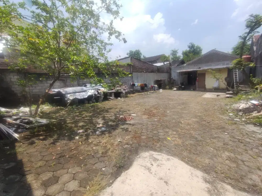 Dijual Rumah Kos Lokasi Ramai Penduduk di Jl. Menoreh Semarang