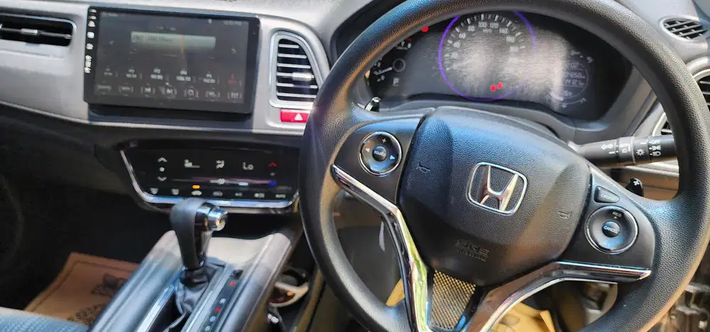 Honda HR-V 2015 Bensin