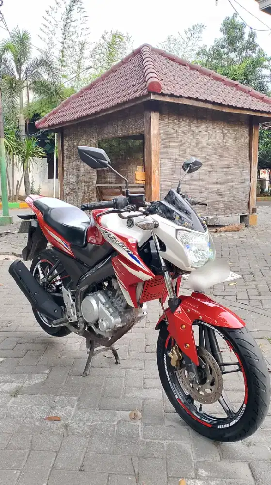 Dijual New Vixion Lightning (2014) ISTIMEWA