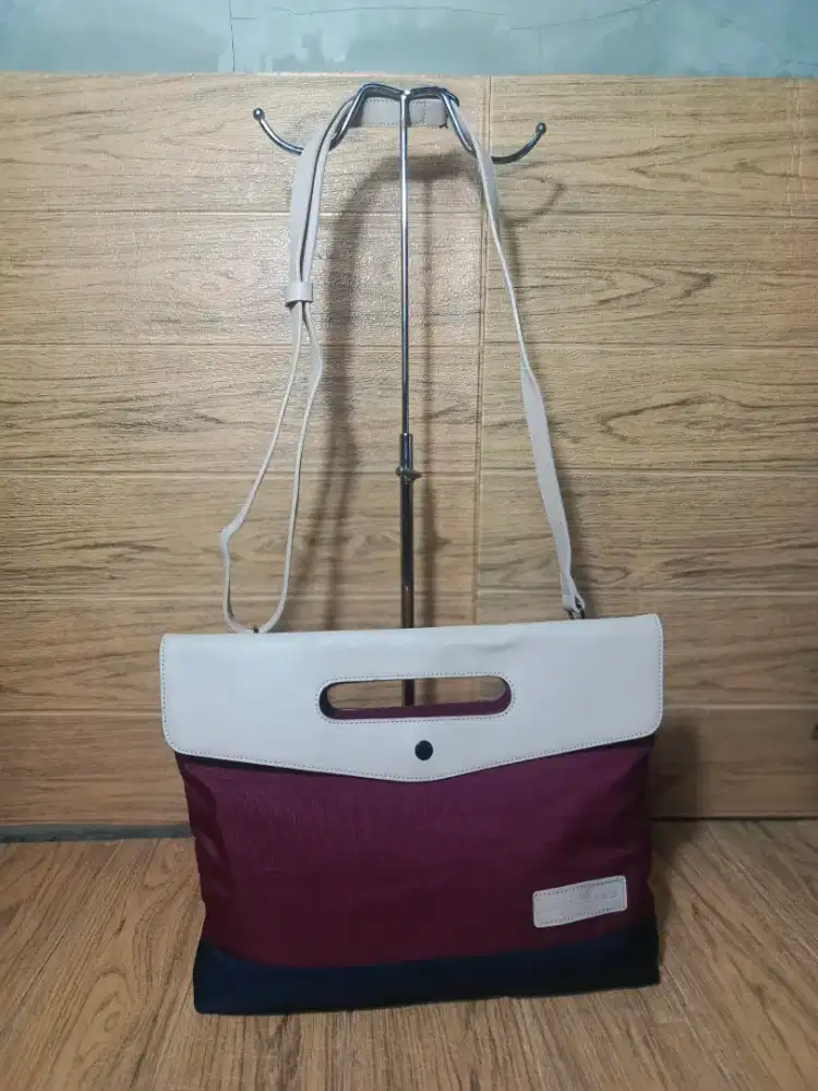 Tas slempang samsonite red second original