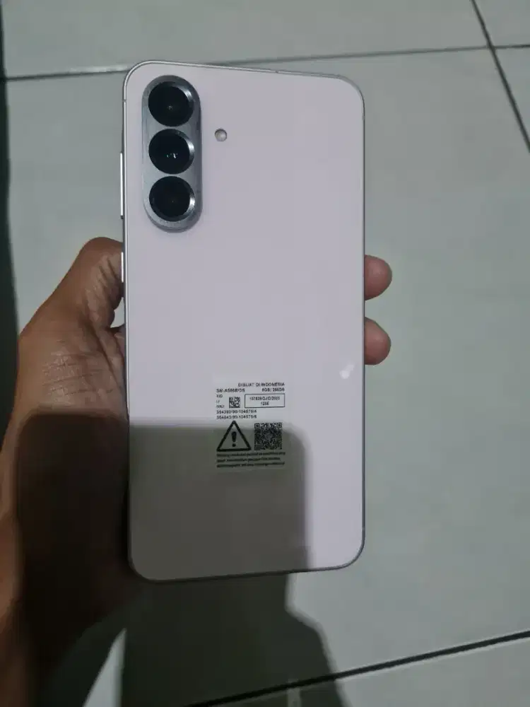Jual a56 8/256 hp dus kabel data