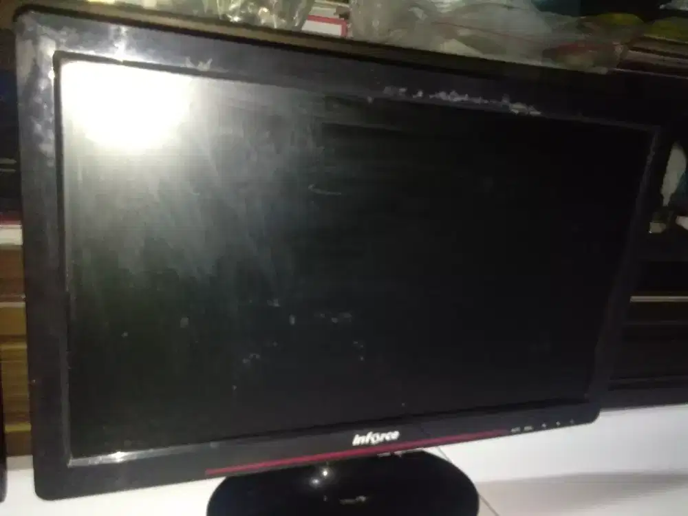 LCD Monitor Komputer