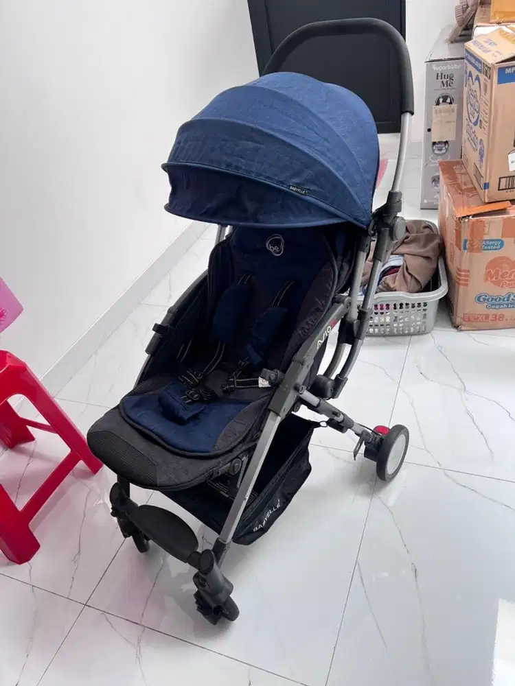 PRELOVED MURAH STROLLER BABYELLE AVIO RS REVERSIBLE STROLLER BABY NAVY
