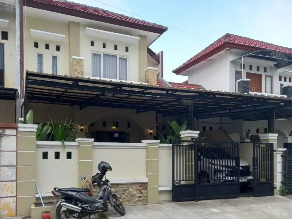 Rumah Cantik Asri LT 120 di Komplek THB Taman Harapan Baru Bekasi