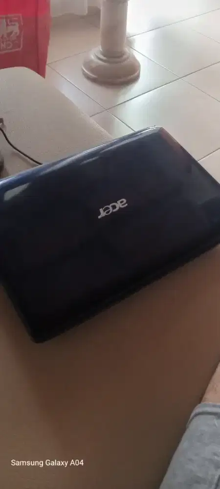 Laptop Acer Aspire lengkap