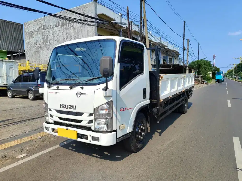 Isuzu NMR L 6 Roda Bak Long Chasis Tahun 2019