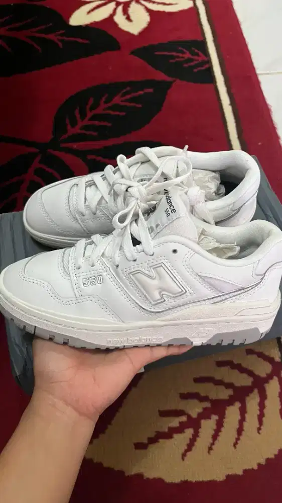 Sepatu NB  550 Ori