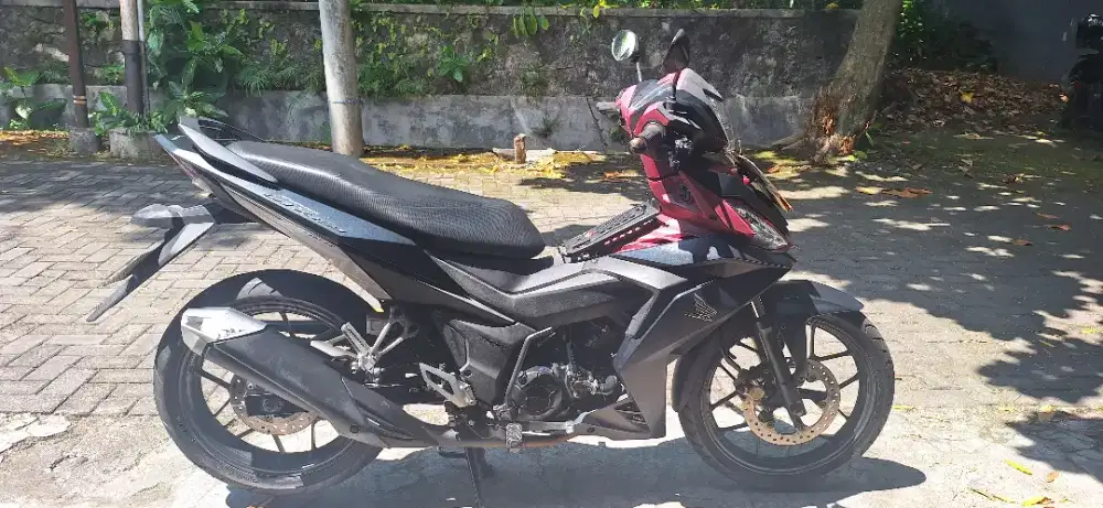 SUPRA GTR 150CC TAHUN 2016