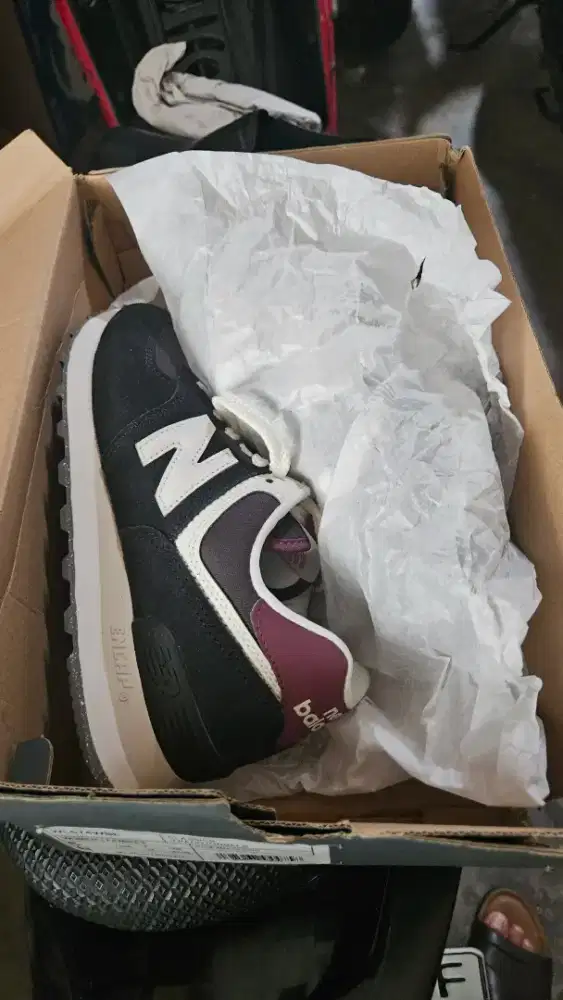 Sepatu NB 574 Ori