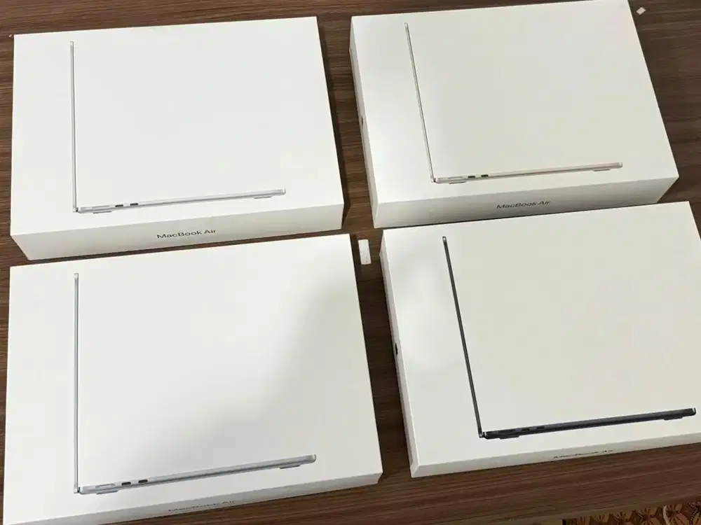 Macbook Air M4 Sky Blue iBox MC6T4 Ram 16gb Ssd 256gb 13 inch BARU