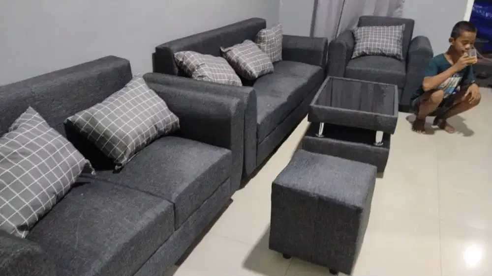 Sofa Tamu 321 Minimalis, Kain Kagawa Informa..
