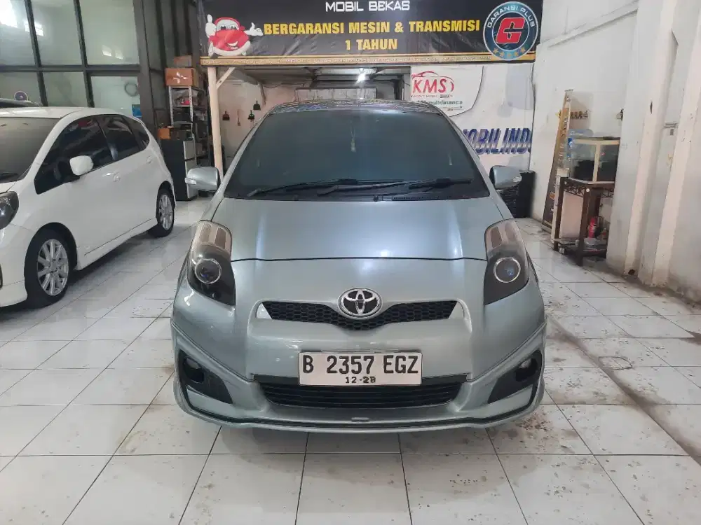 TOYOTA YARIS S LIMITED MATIC 2010 ABU ABU