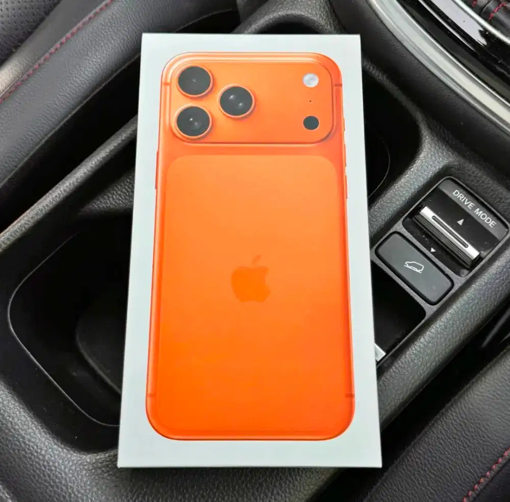 iPhone 17 pro 256gb cosmic orange new