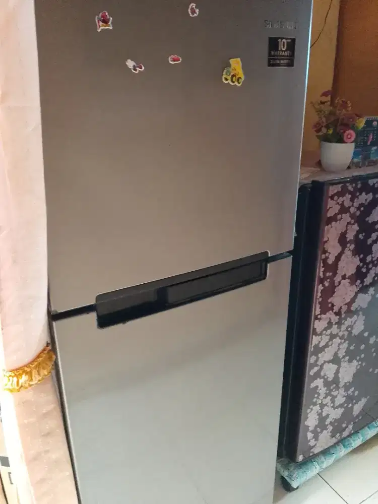 Dijual kulkas inverter 2 pintu