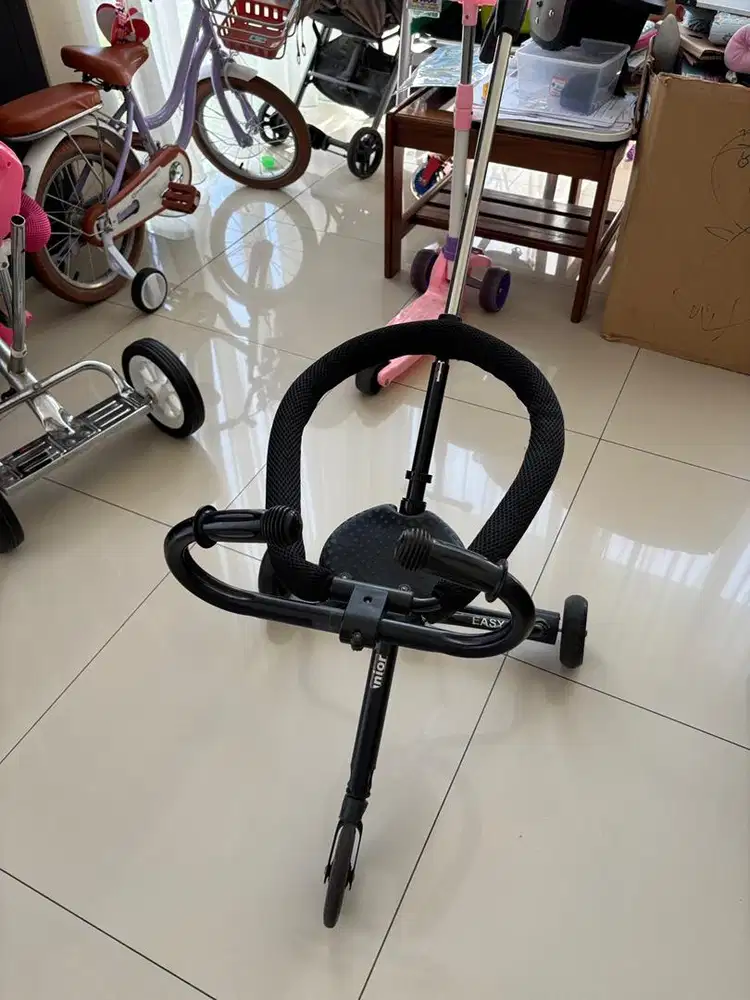 STROLLER MIKROTRIKE