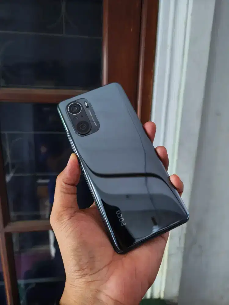 Poco F3 8+256 (minus signal)