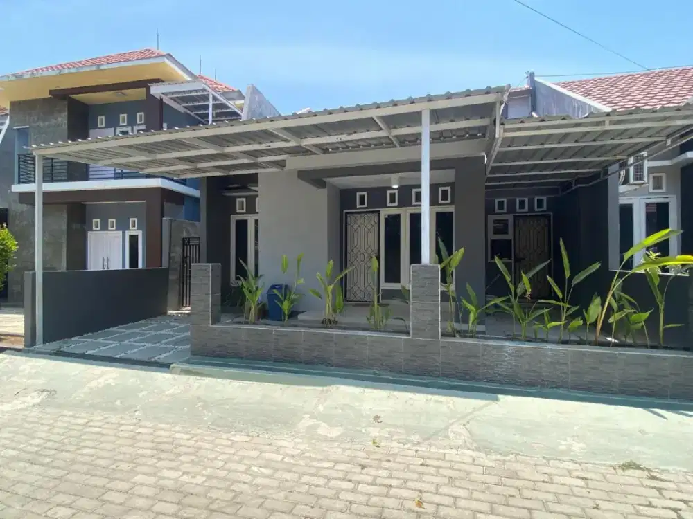 Disewakan Rumah Di Tengah Kota Kupang/Jl.Tunggal Ika,Kayu Putih,Oebobo