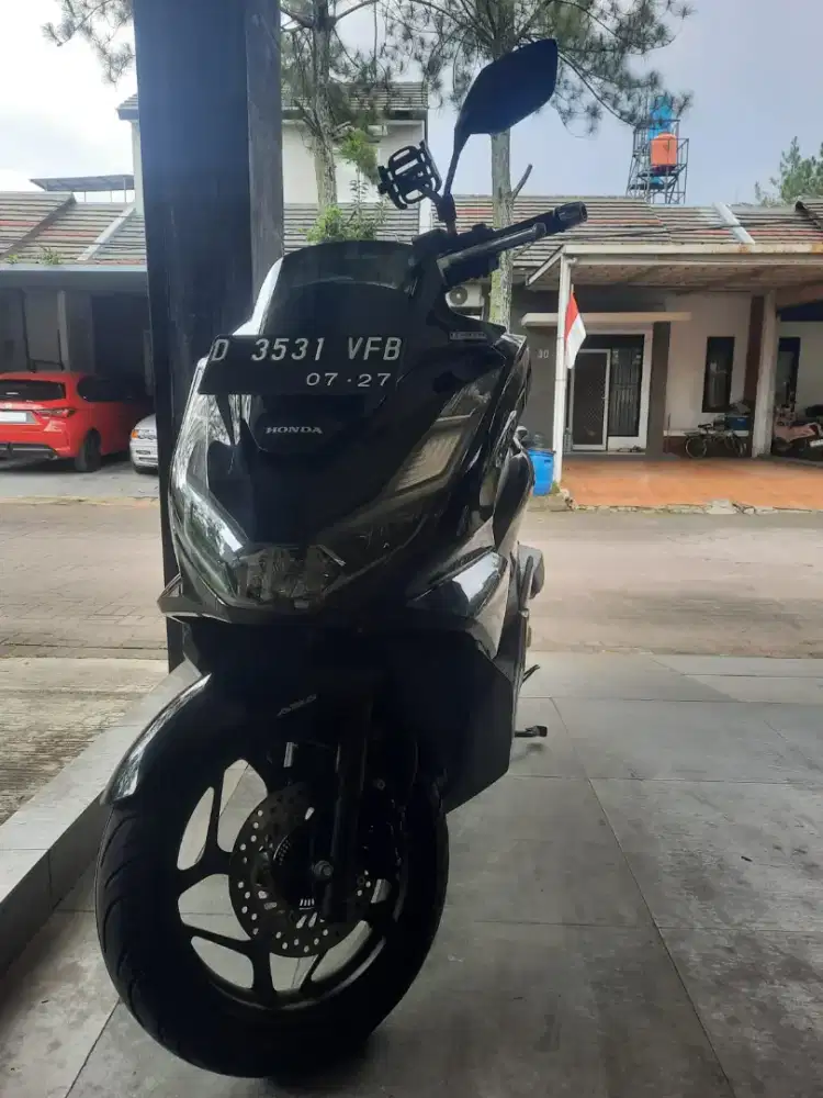 Pcx ABS tahun 2022 mulus kmplit