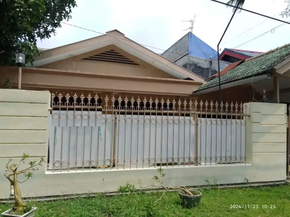 RUMAH NGINDEN INTAN TENGAH SURABAYA AREA STRATEGIS MURAH RON.A2159
