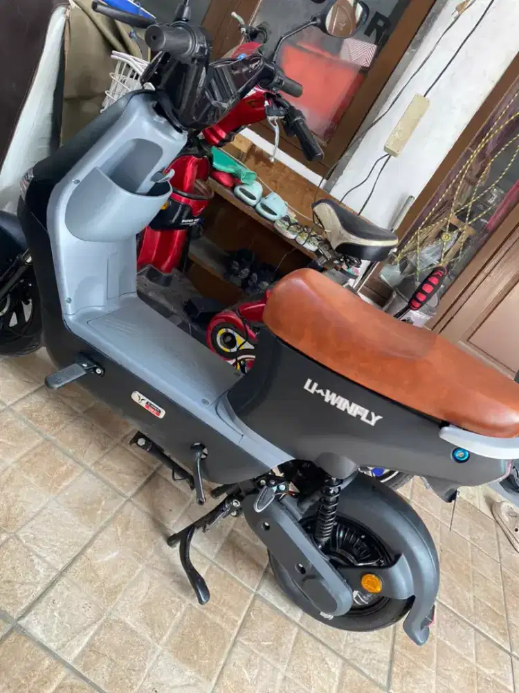 sepeda listrik Uwinfly D8S