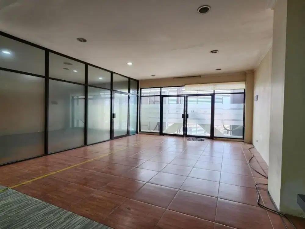 Dijual Ruko Gandeng di Daan Mogot Baru 4 Lantai Furnish Kantor