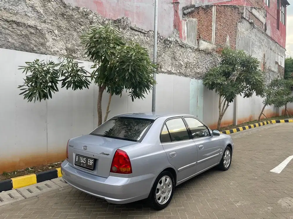 Hyundai Accent Tahun 2005