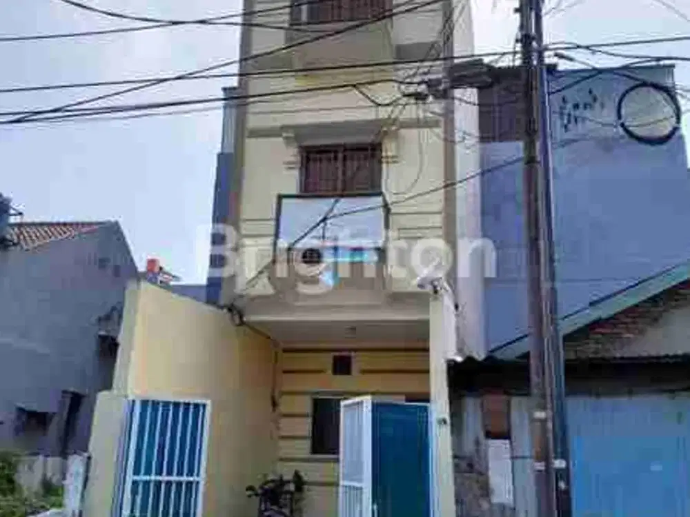 ruko 4 lantai petojo
