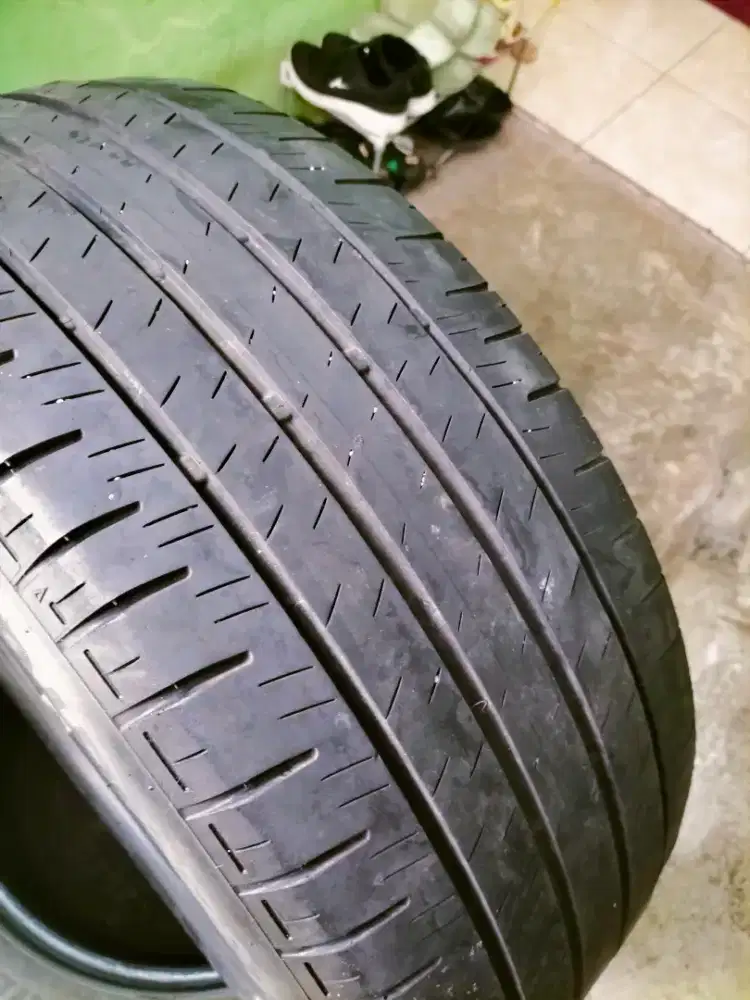Ban Bridgestone Alenza R18 - Second