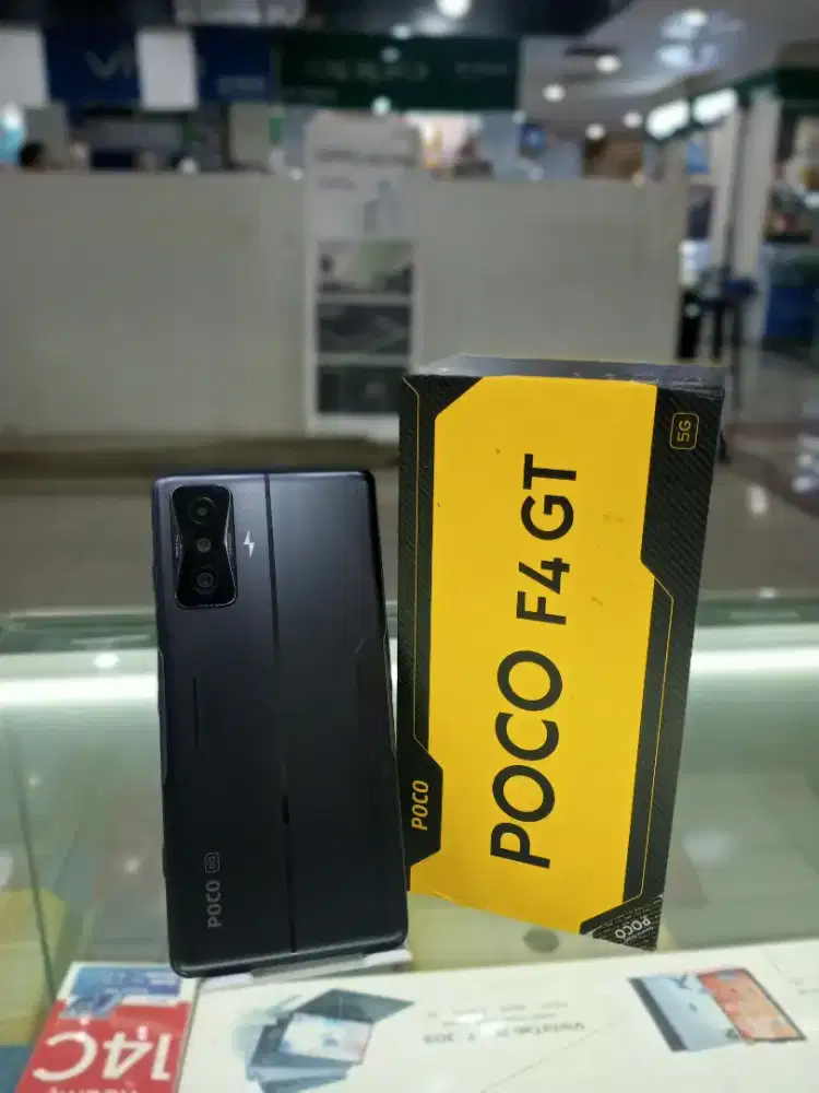 Poco F4 GT 12/256