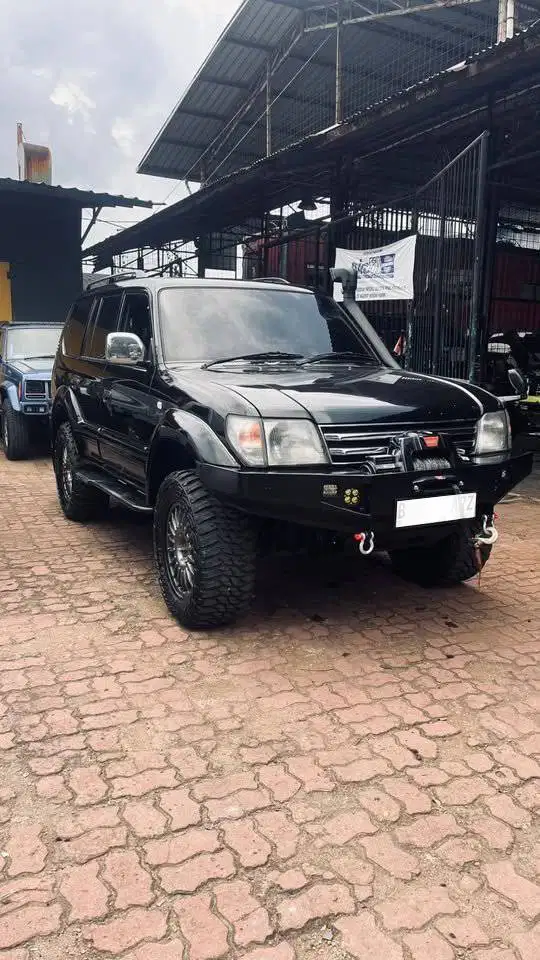 Toyota LC Prado 3.000 cc diesel Nopol Cantik 3 angka kembar Jarang Ada