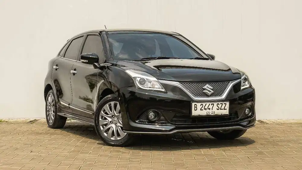 SUZUKI Baleno 1.4 at 2018 hitam metalik