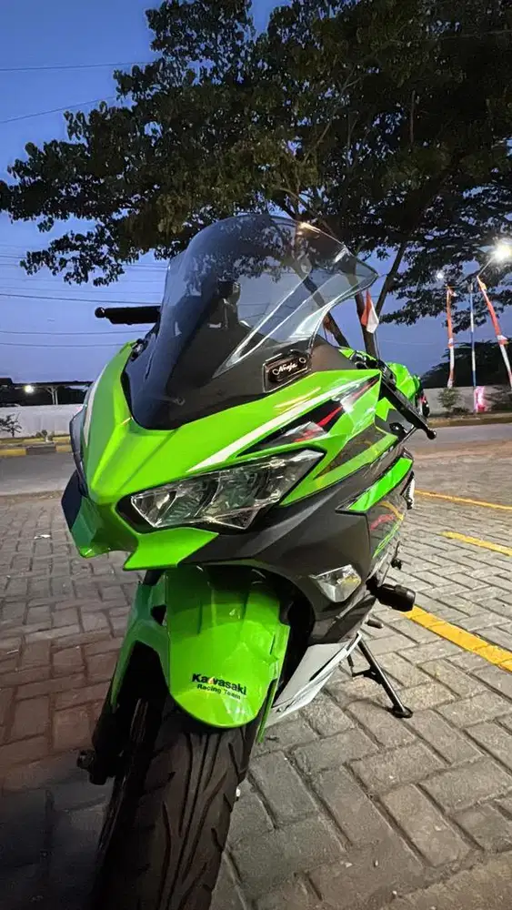 FOR SALE !! Ninja 250 Fi ABS