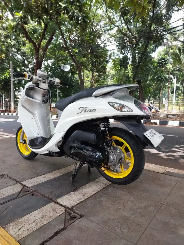 DIJUAL CASH YAMAHA FINO PREMIUM FI 125 THN 2018 PAJAK IDUP SIAP PAKAI