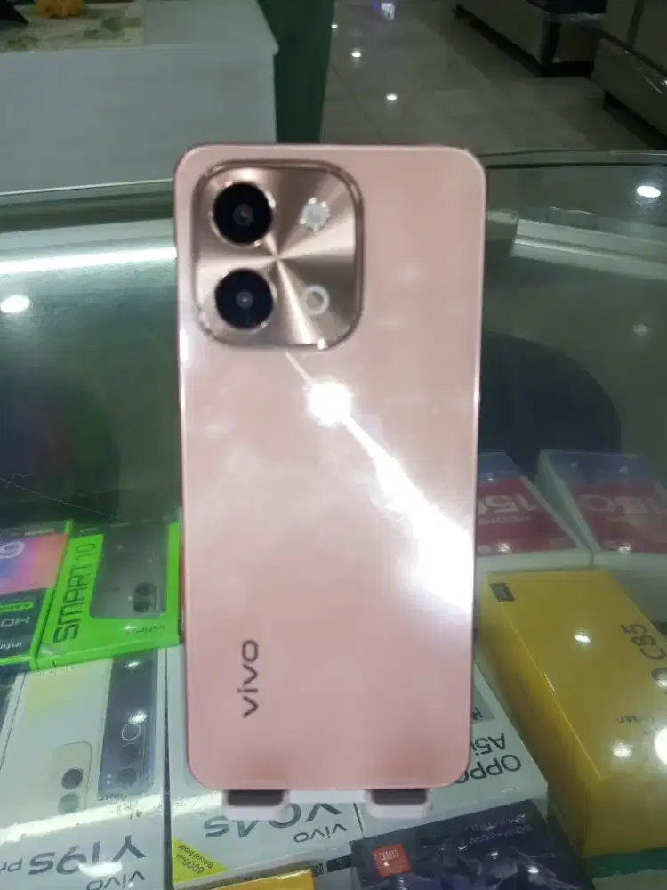 Vivo Y28 8/128 second