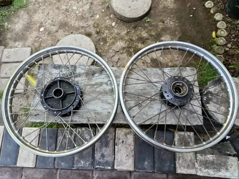 VELG MOTOR SUZUKI TORNADO